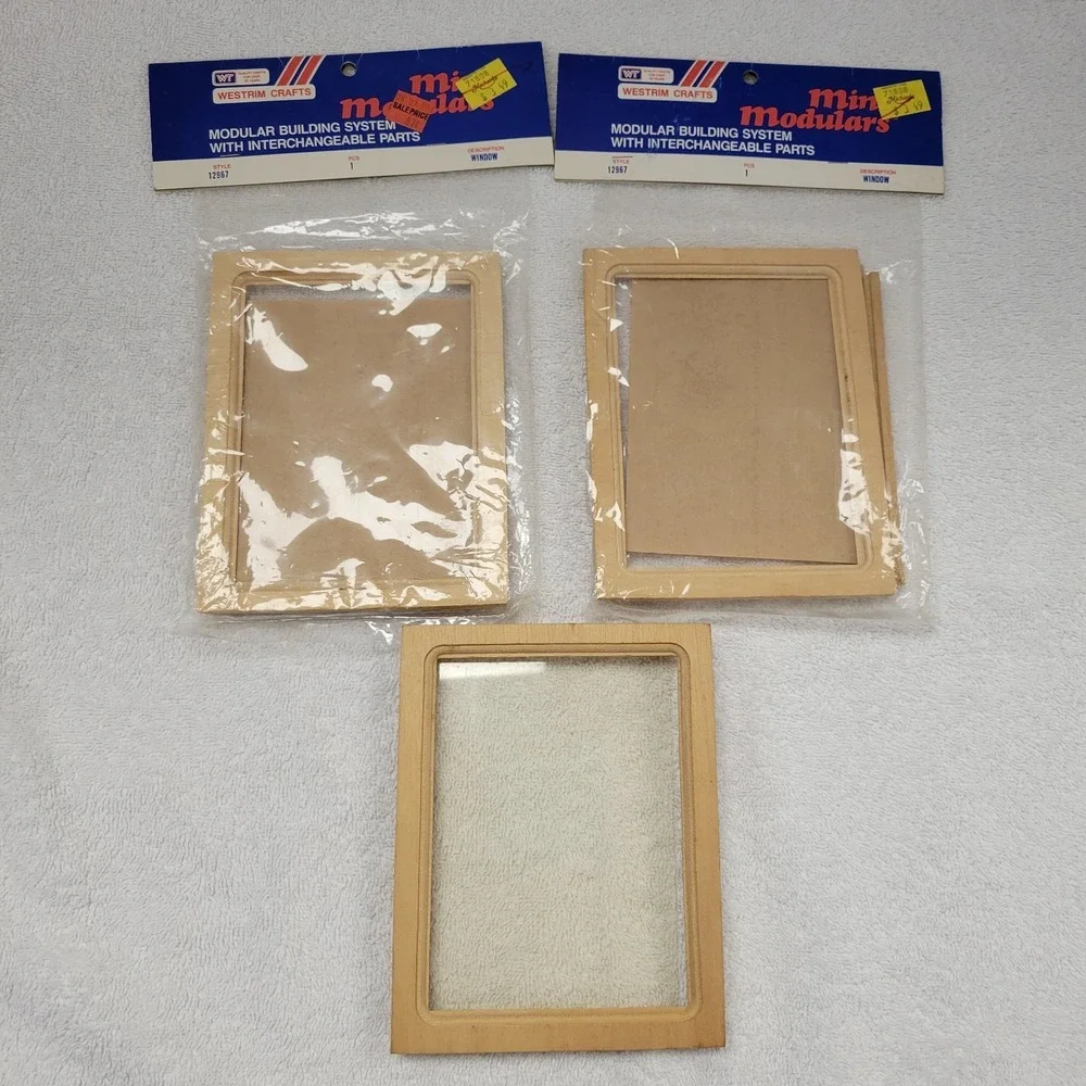 80s Doll House 1/12 unfinished wooden building‎ supplies: 3 windows